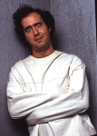 andy-kaufman-straightjacket-close-up